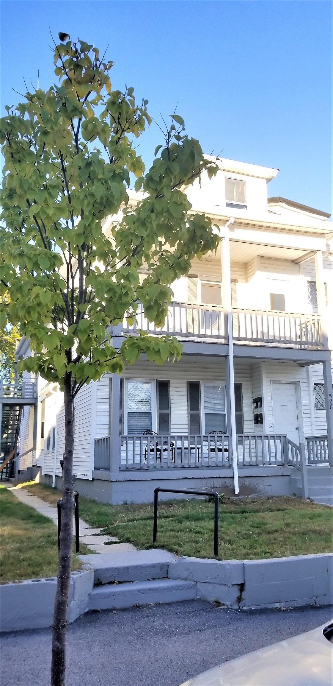 526 Hevey Street, Unit 3 Manchester, NH 03102 - Photo 17 of 18