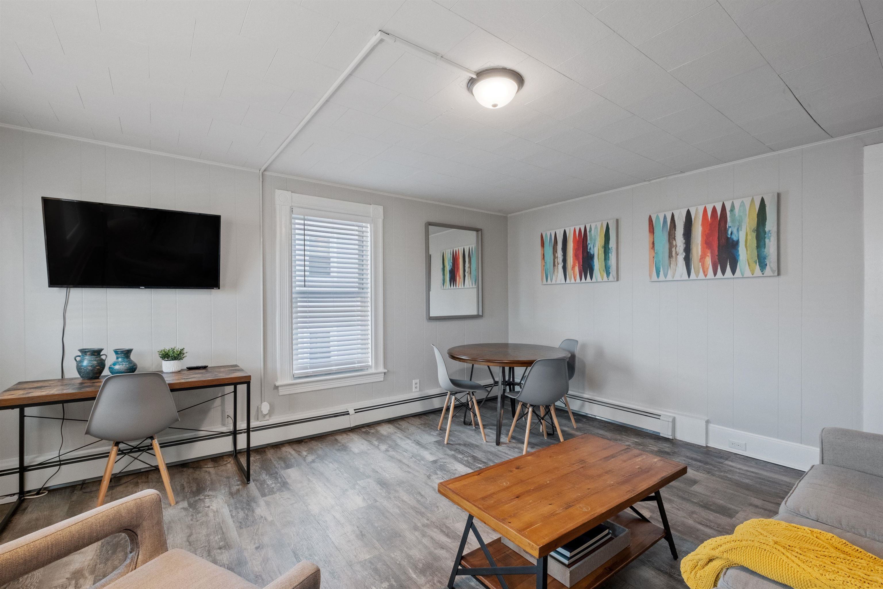 526 Hevey Street, Unit 3 Manchester, NH 03102 - Photo 4 of 18