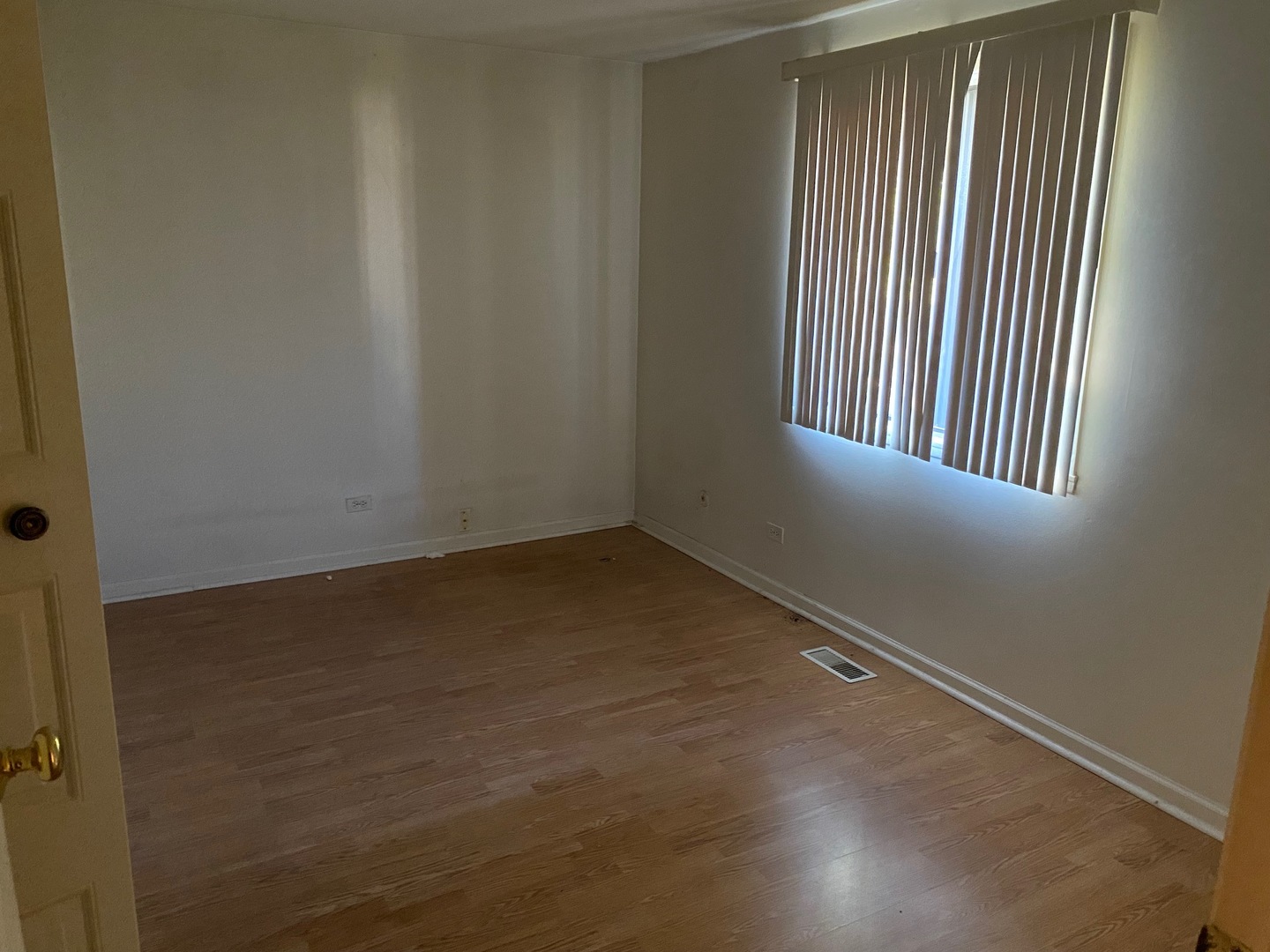 13 Eastham Court, Unit 13 Schaumburg, IL 60193 - Photo 6 of 8