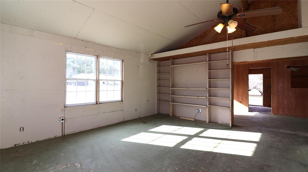 3026 Hilltop Road Granbury, TX 76048 - Photo 4 of 12