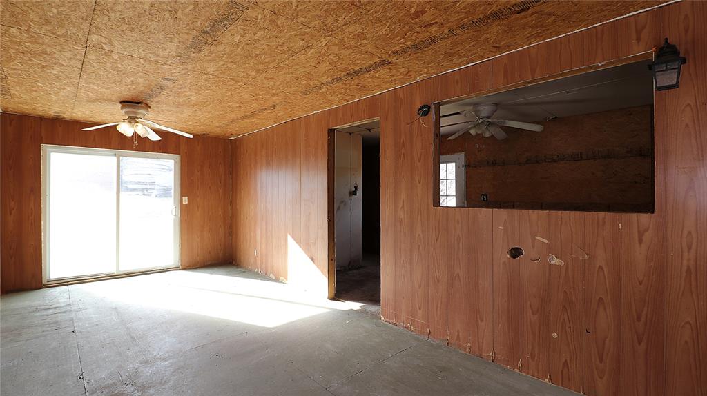 3026 Hilltop Road Granbury, TX 76048 - Photo 5 of 12