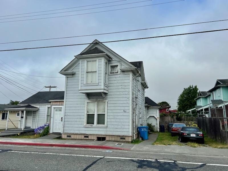 307 G Street Arcata, CA 95521 - Photo 3 of 10 IMG953793