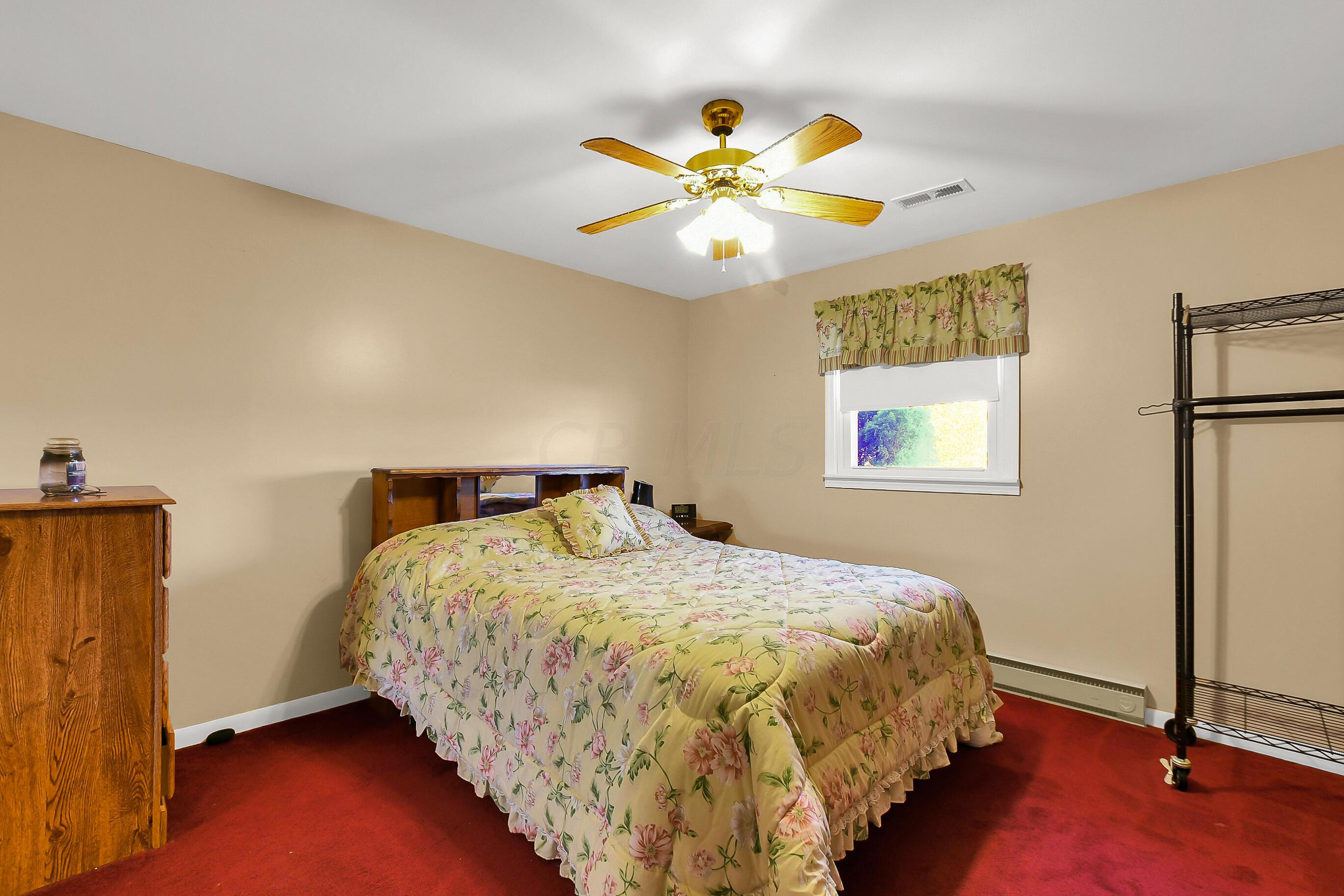 5920 Adamsville Road Zanesville, OH 43701 - Photo 15 of 25