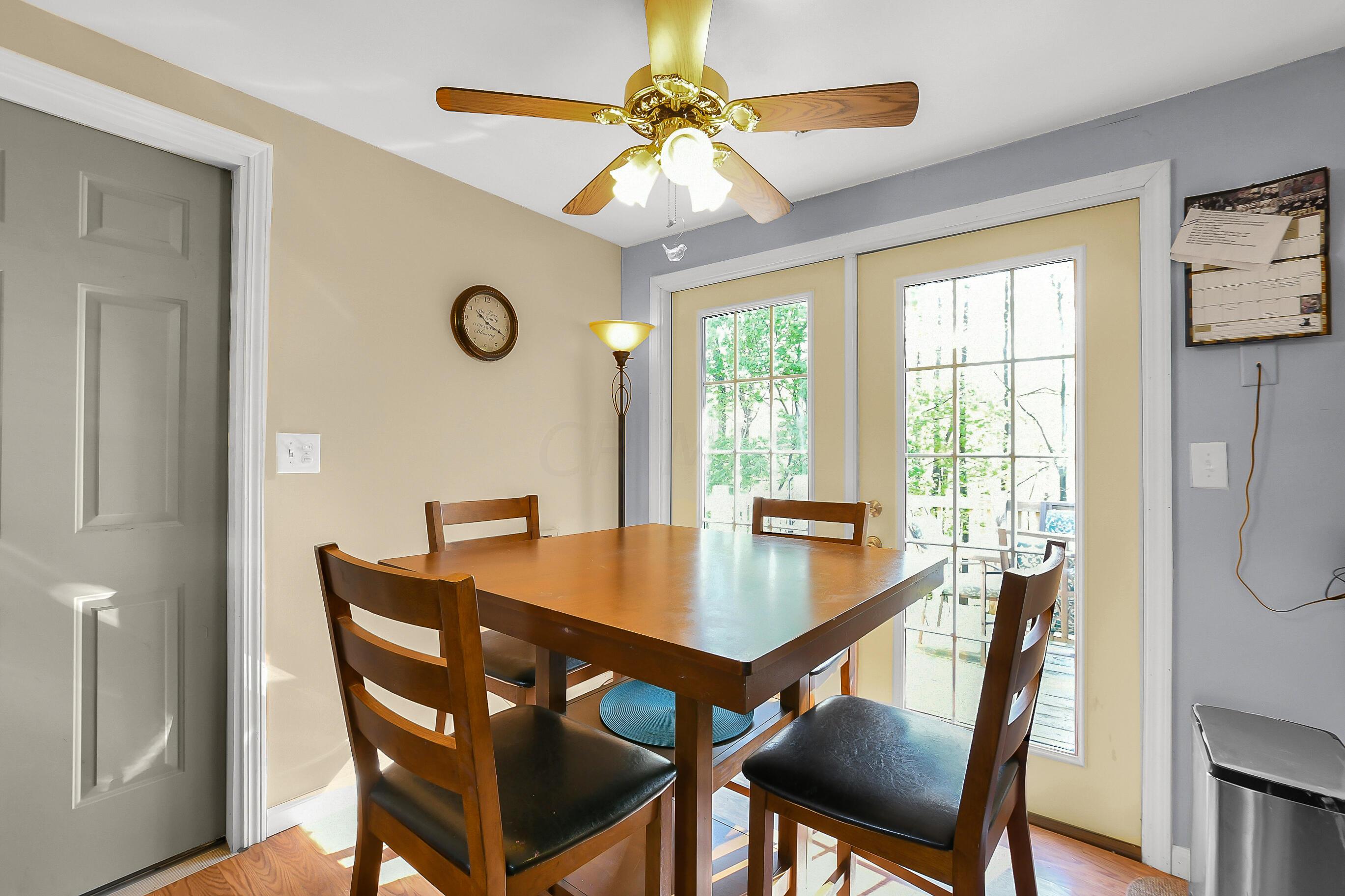 5920 Adamsville Road Zanesville, OH 43701 - Photo 7 of 25