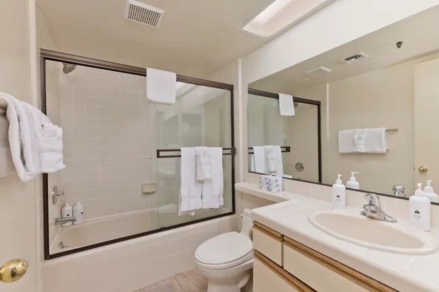 $899,000 | 20 Bridges Lane, Unit 105, Mammoth Lakes, CA 93546