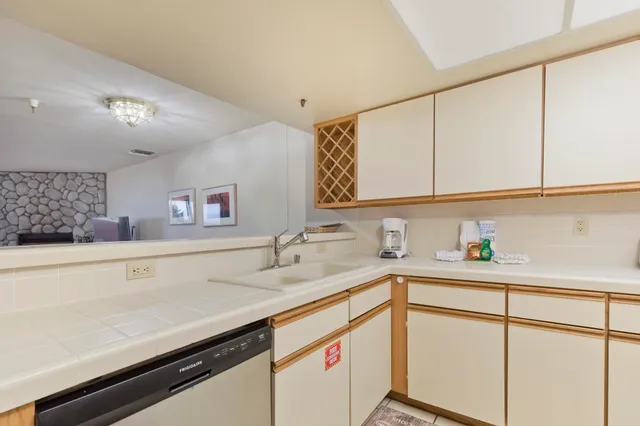 $899,000 | 20 Bridges Lane, Unit 105, Mammoth Lakes, CA 93546