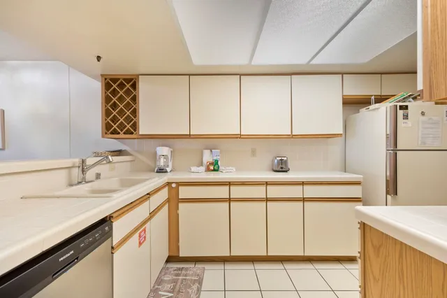 $899,000 | 20 Bridges Lane, Unit 105, Mammoth Lakes, CA 93546