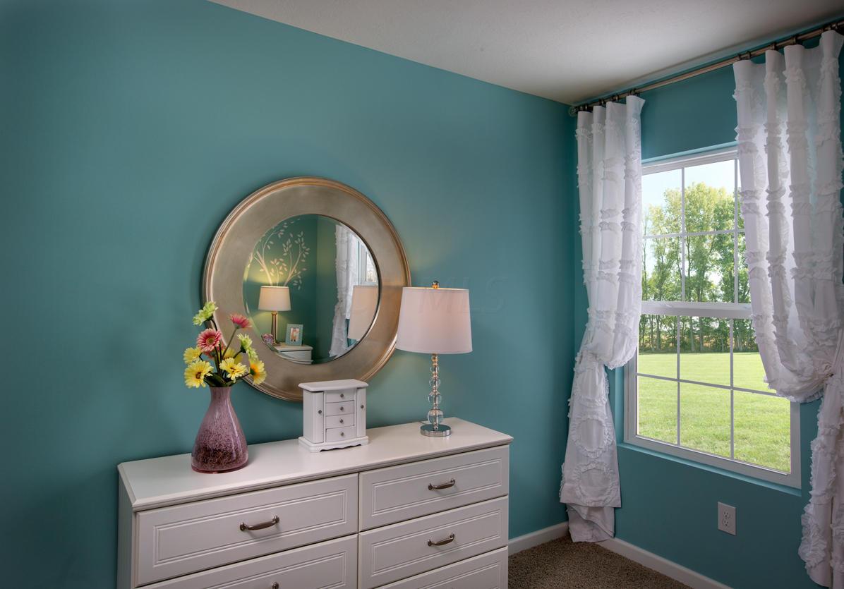 5637 Renner Road Columbus, OH 43228 - Photo 19 of 23 Gallery Image 19