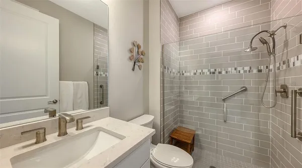 $5,500 | 7675 Summerland Cove, Bradenton, FL 34202