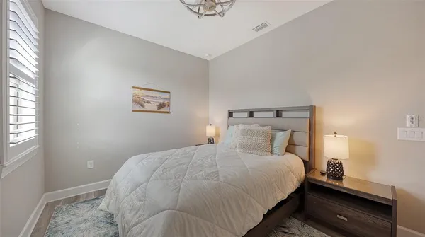 $5,500 | 7675 Summerland Cove, Bradenton, FL 34202