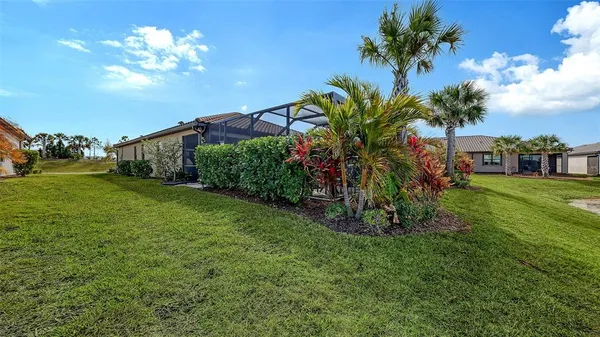 $5,500 | 7675 Summerland Cove, Bradenton, FL 34202