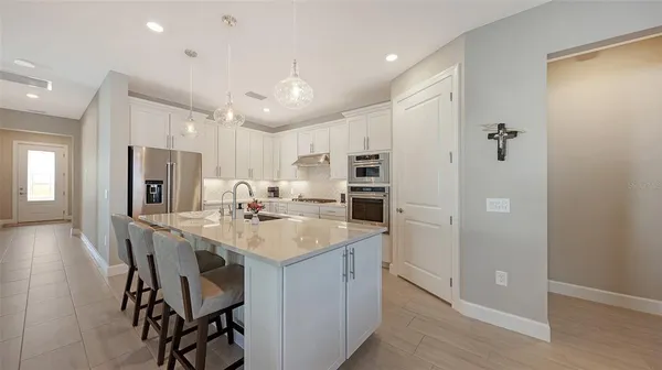 $5,500 | 7675 Summerland Cove, Bradenton, FL 34202