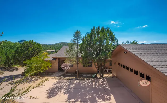 $1,088,000 | 2394 Oakwood Drive, Prescott, AZ 86305