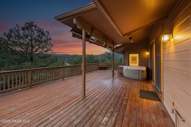 $1,088,000 | 2394 Oakwood Drive, Prescott, AZ 86305