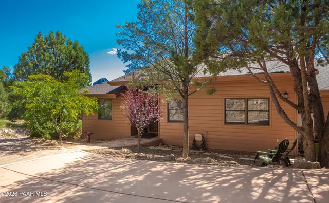 $1,088,000 | 2394 Oakwood Drive, Prescott, AZ 86305