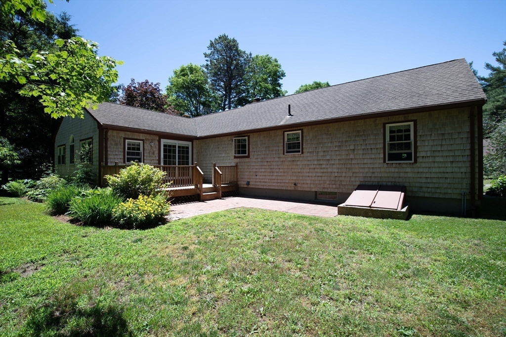 42 Yawl Road Osterville, MA 02655 - Photo 11 of 31 Gallery Image 11