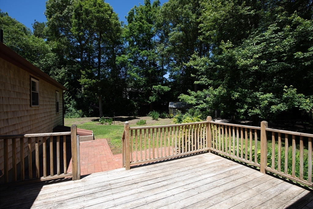 42 Yawl Road Osterville, MA 02655 - Photo 12 of 31 Gallery Image 12