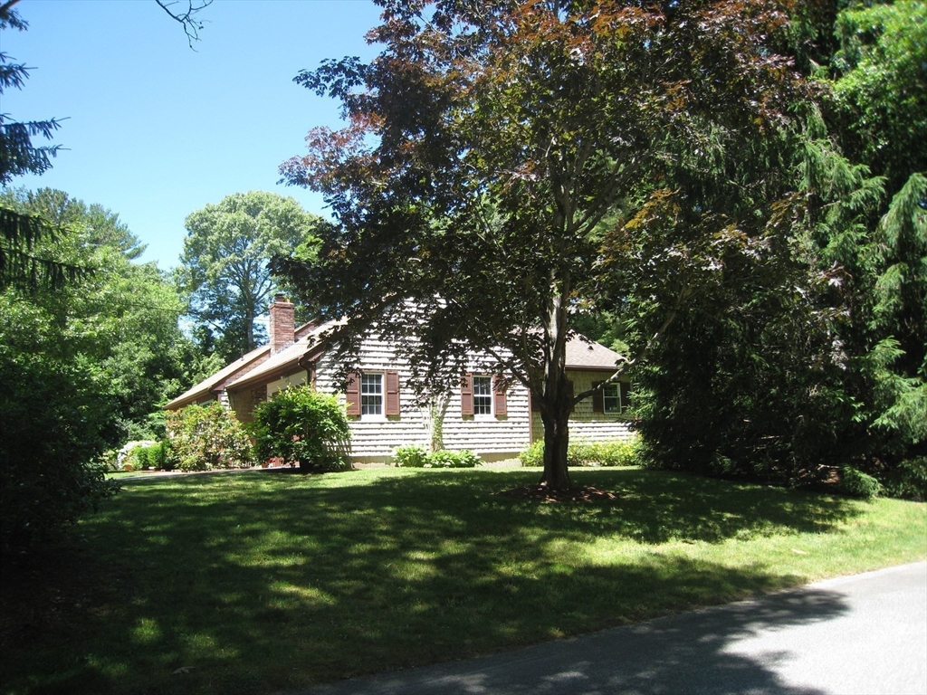 42 Yawl Road Osterville, MA 02655 - Photo 9 of 31 Gallery Image 9