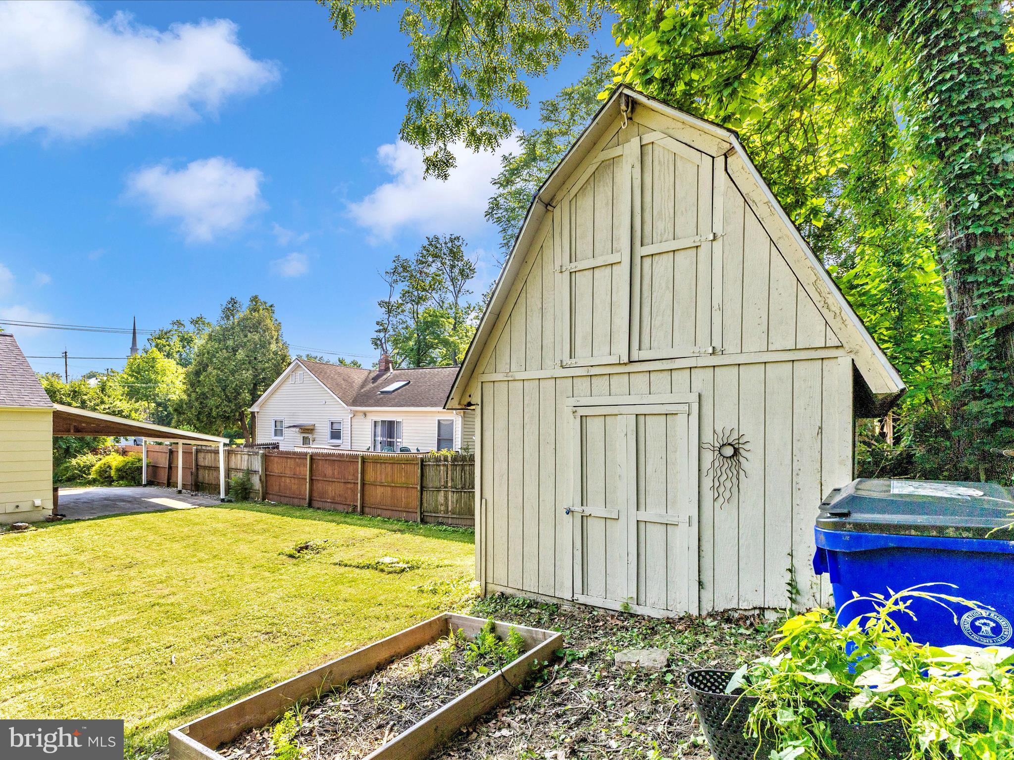 12230 Selfridge Road Silver Spring, MD 20906 - Photo 45 of 49 a view of a backyard with swimming pool