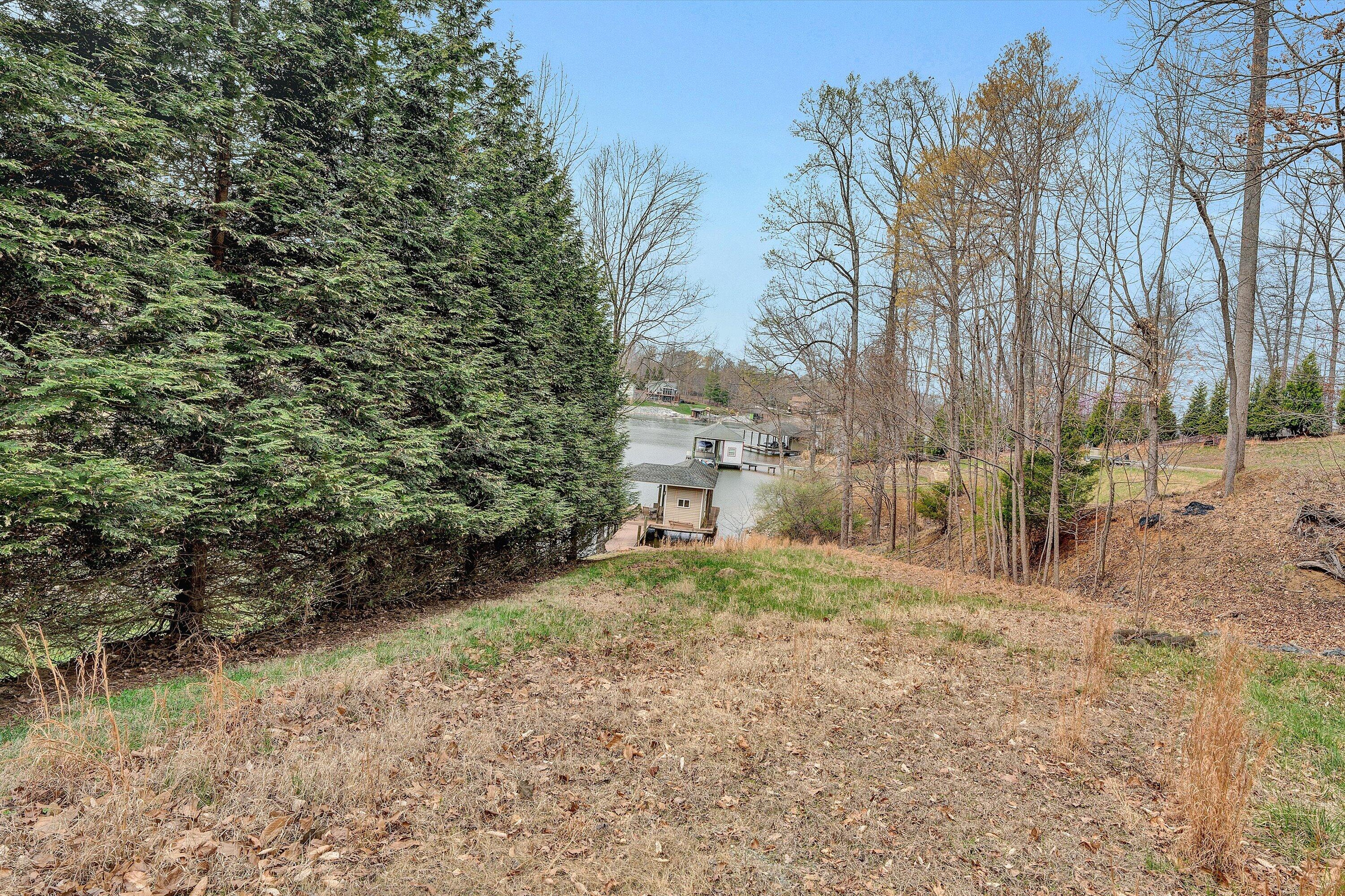 951 Piney Point Road Union Hall, VA 24176 - Photo 6 of 13 15-DSC00204