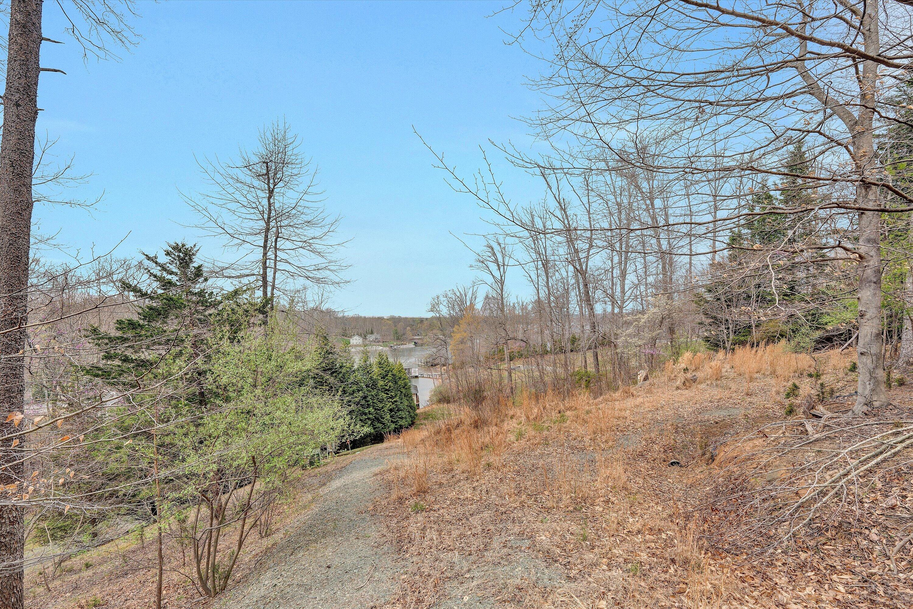 951 Piney Point Road Union Hall, VA 24176 - Photo 10 of 13 12-DSC00195