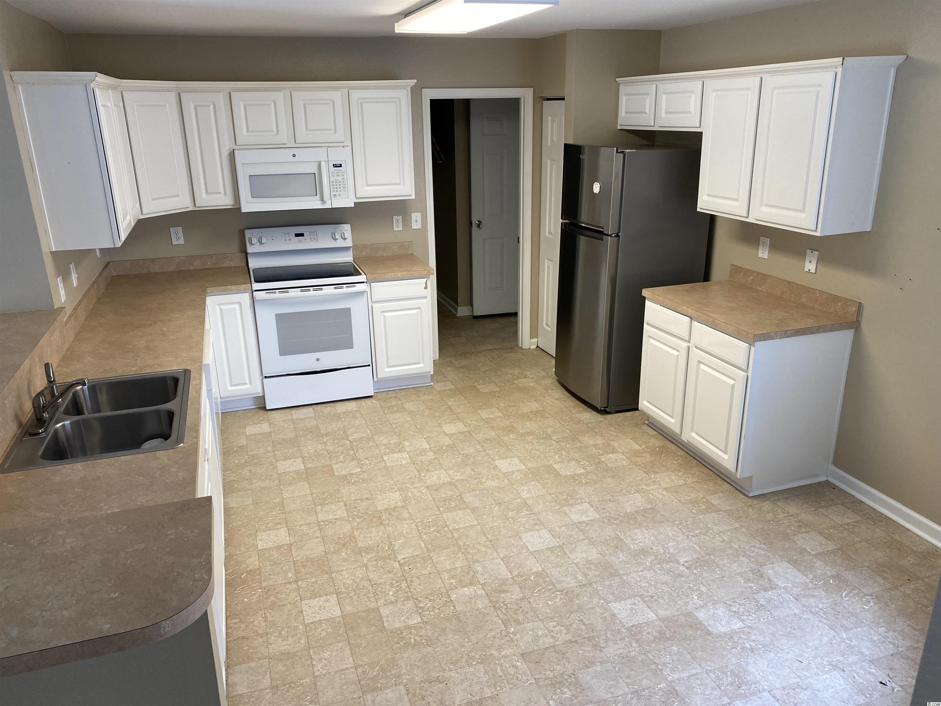 200 Bittersweet Lane Myrtle Beach, SC 29579 - Photo 3 of 20