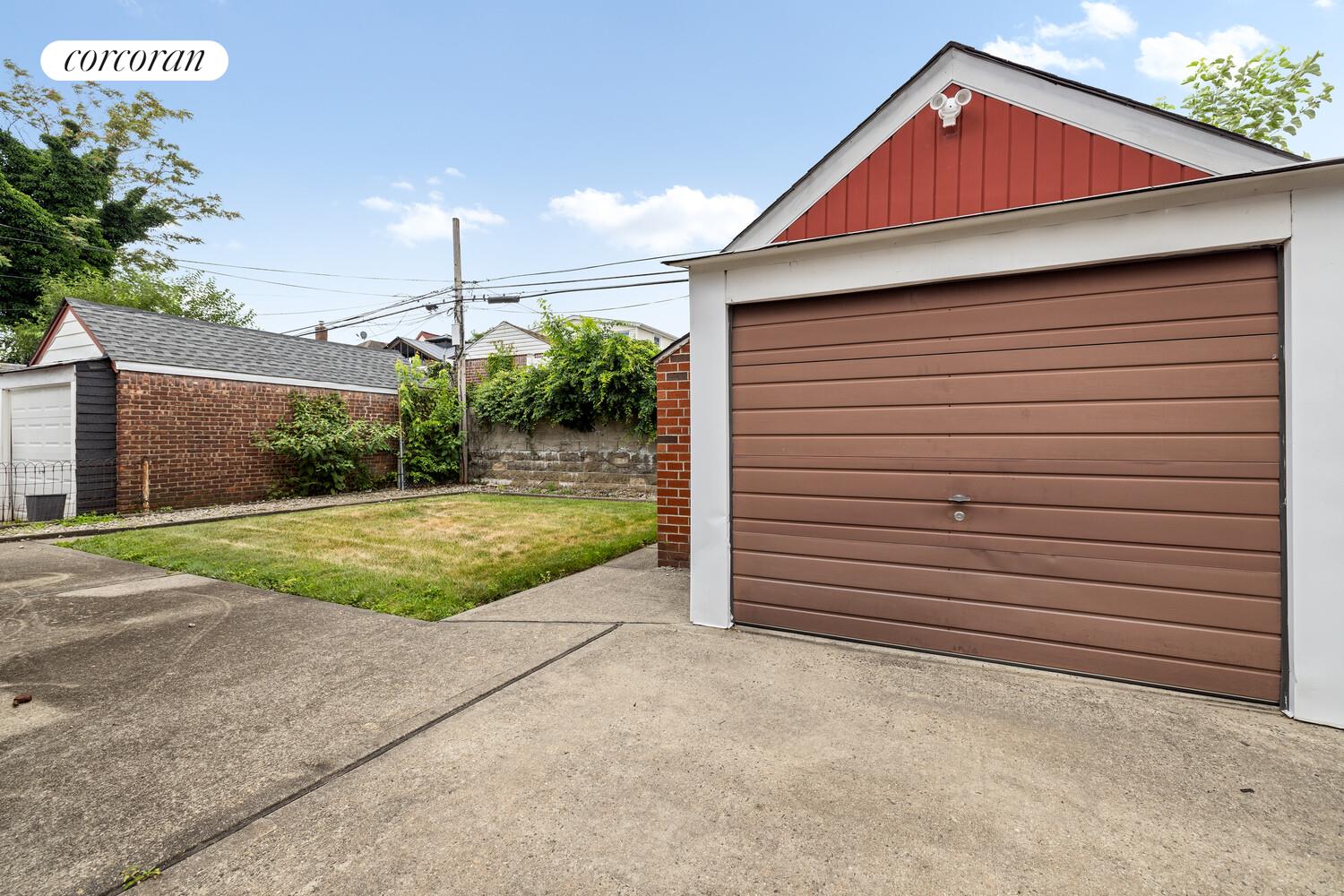 187-23 Brinkerhoff Avenue Queens, NY 11412 - Photo 9 of 10 a view of backyard of a house