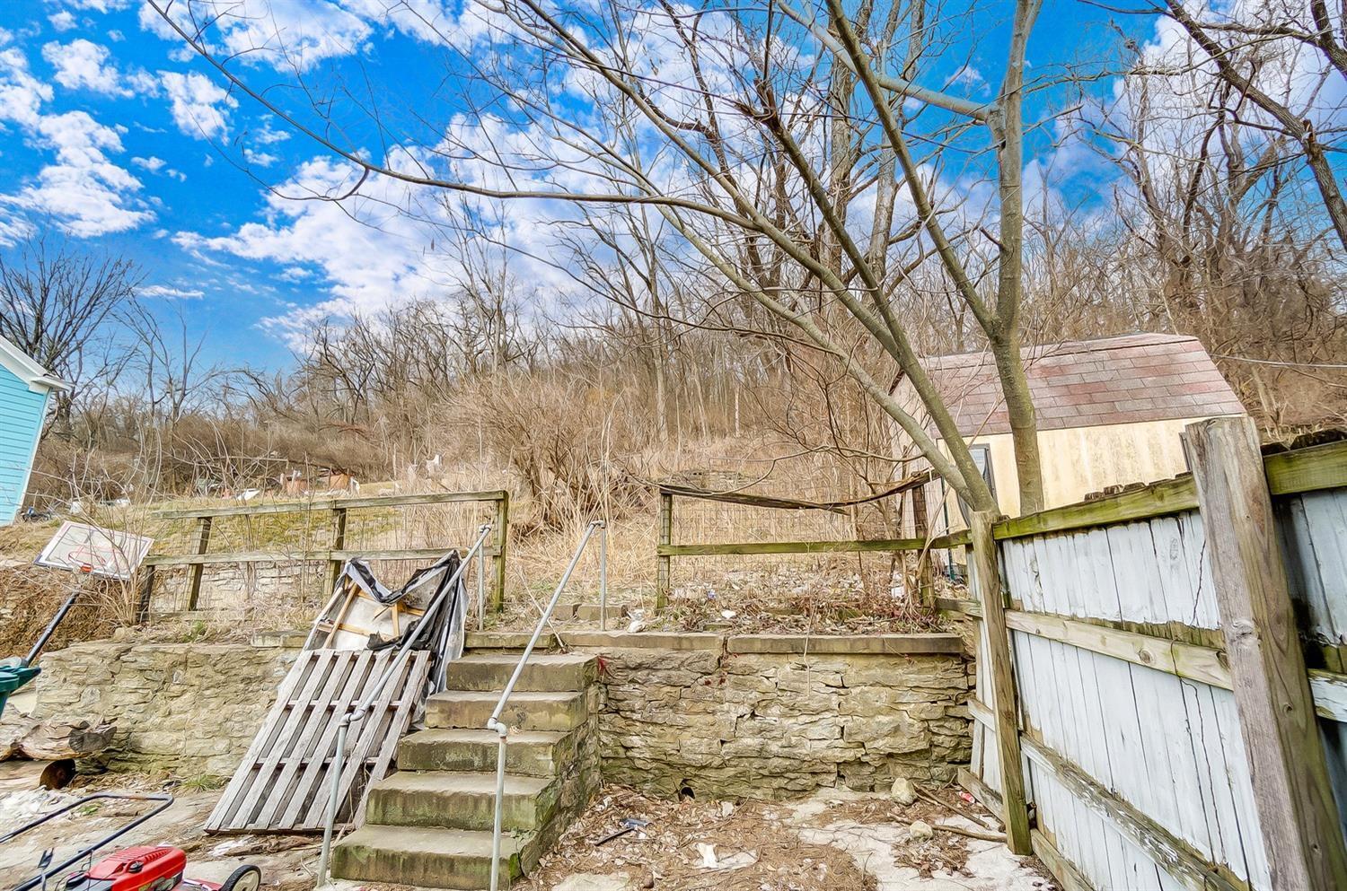 3126 River Road Cincinnati, OH 45204 - Photo 34 of 36