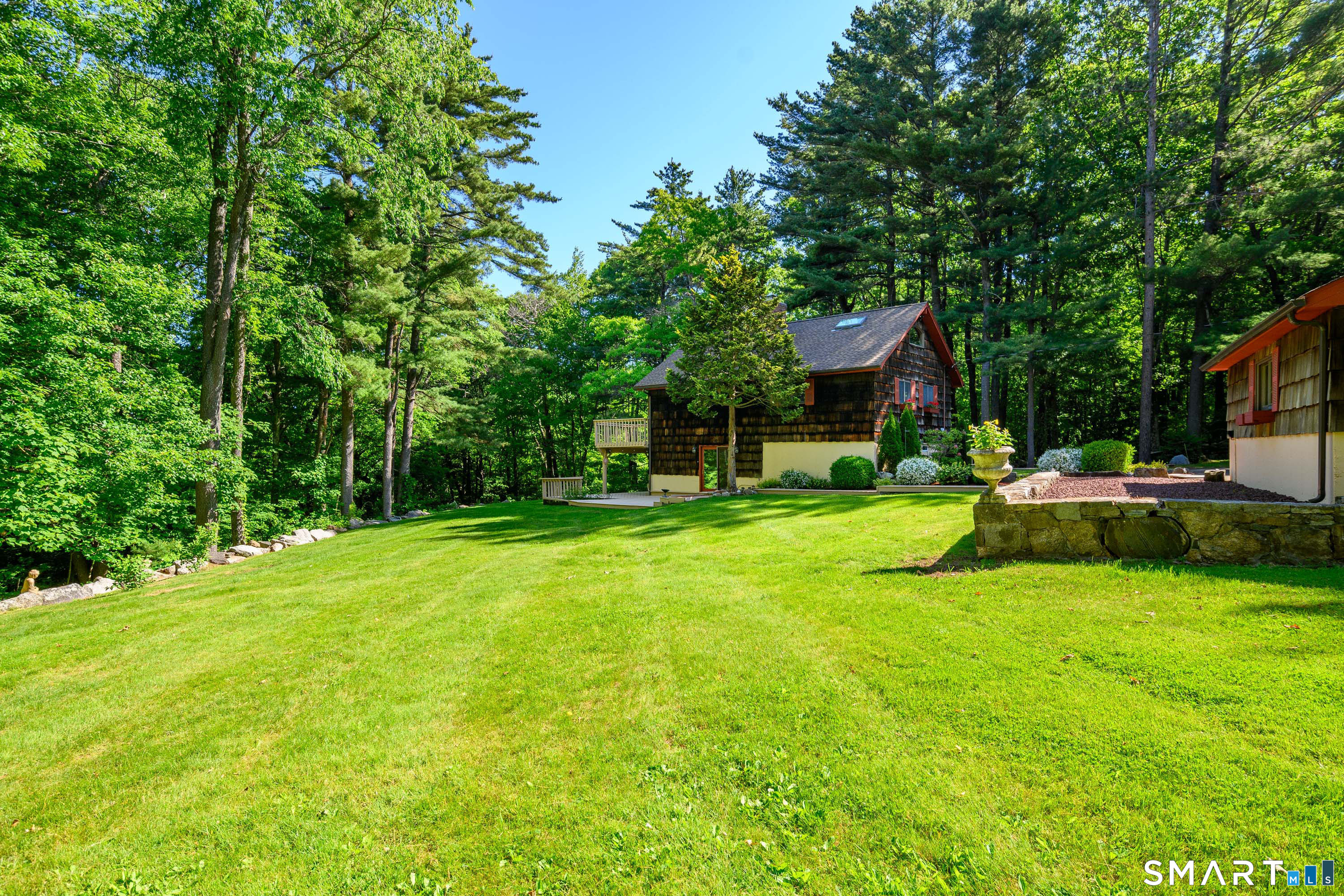 238 Pine Hill Road New Fairfield, CT 06812 - Photo 13 of 34