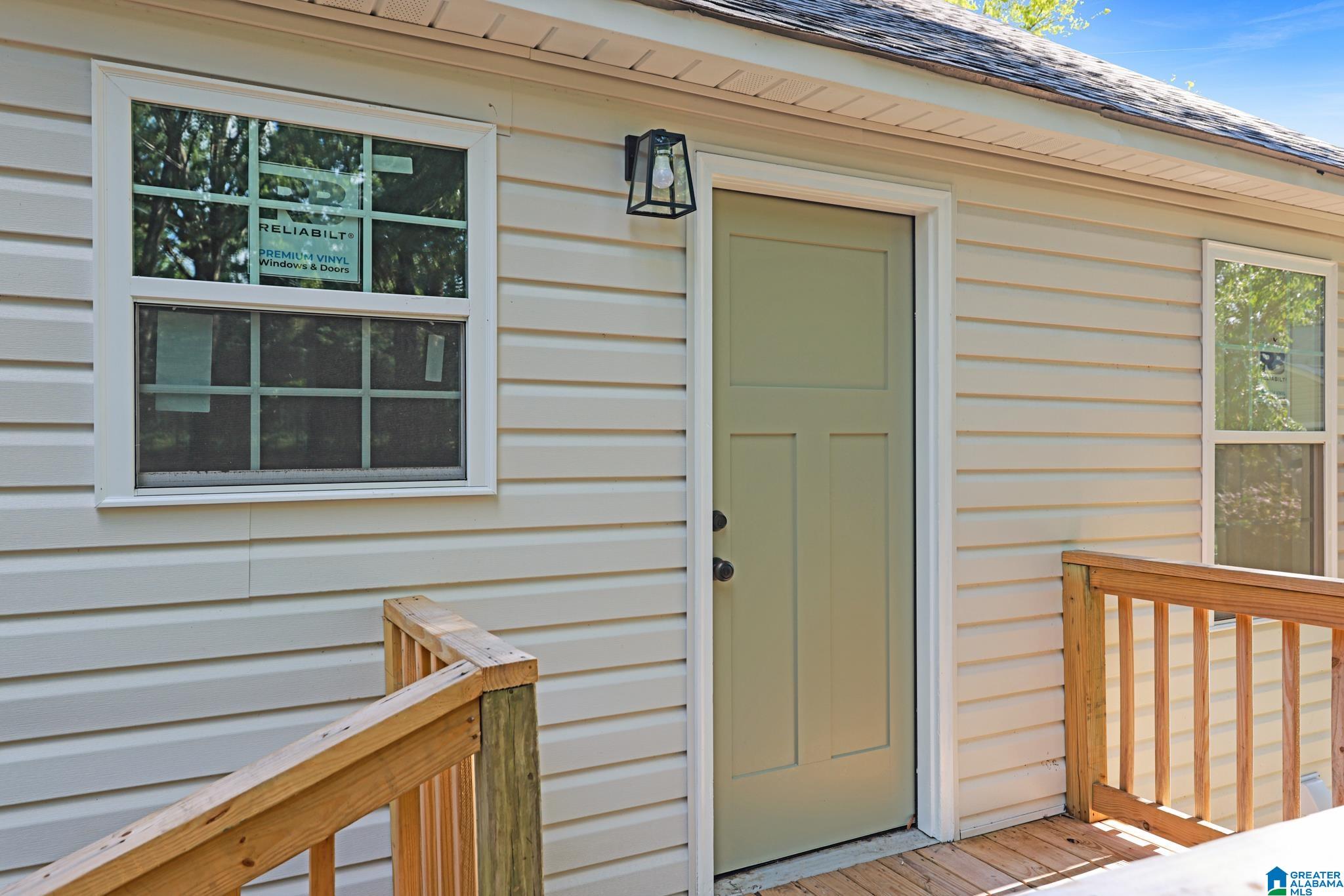 405 Goodwin Circle Anniston, AL 36207 - Photo 5 of 27