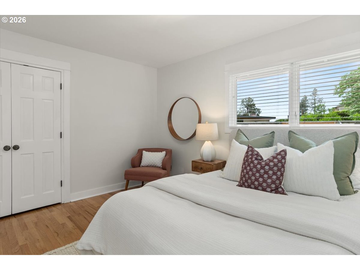 4059 Southwest Patrick Place Portland, OR 97239 - Photo 21 of 42