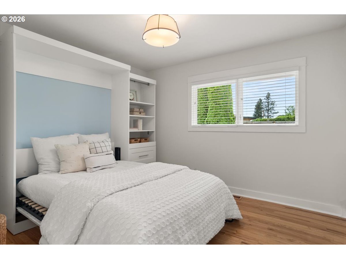 4059 Southwest Patrick Place Portland, OR 97239 - Photo 22 of 42