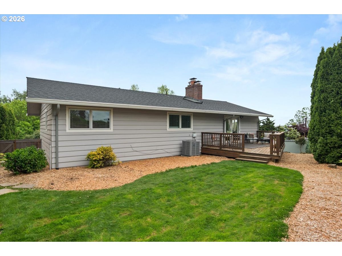 4059 Southwest Patrick Place Portland, OR 97239 - Photo 31 of 42