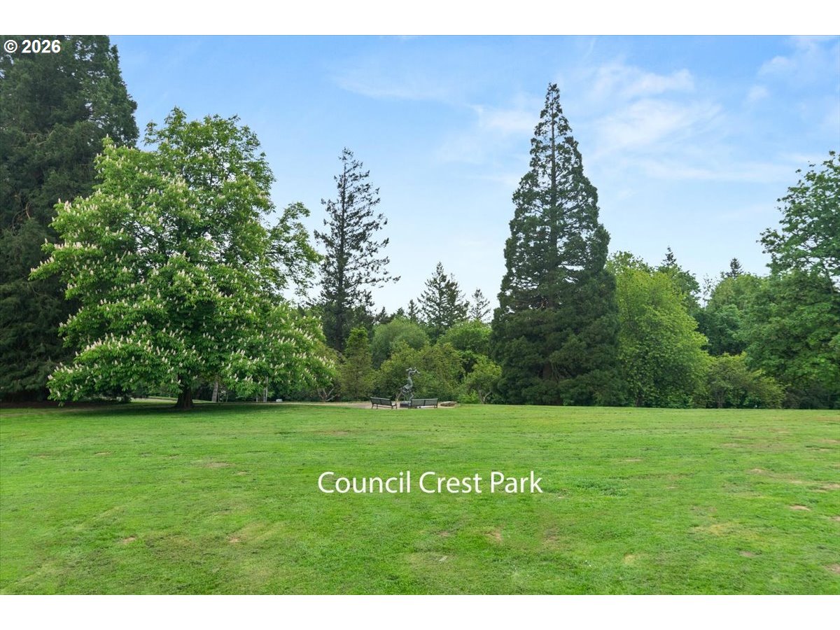 4059 Southwest Patrick Place Portland, OR 97239 - Photo 39 of 42