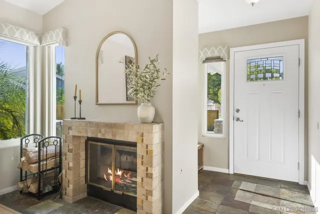 $1,350,000 | 12061 Rue Des Amis, San Diego, CA 92131