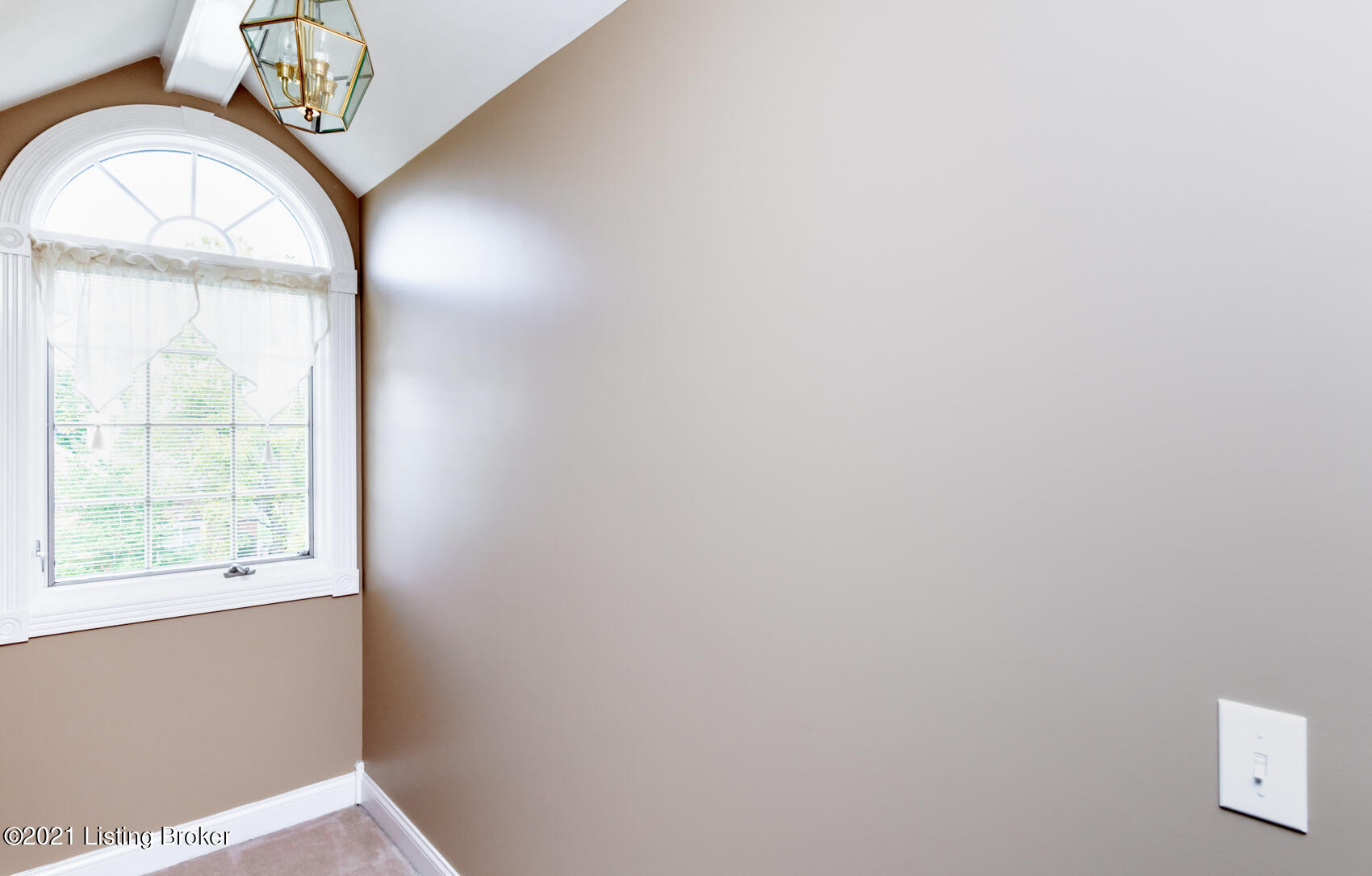 9512 Gutenberg Road Louisville, KY 40299 - Photo 46 of 74 9512-150