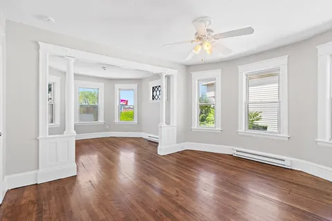 $820,000 | 19-21 Henchman Street, Worcester, MA 01605