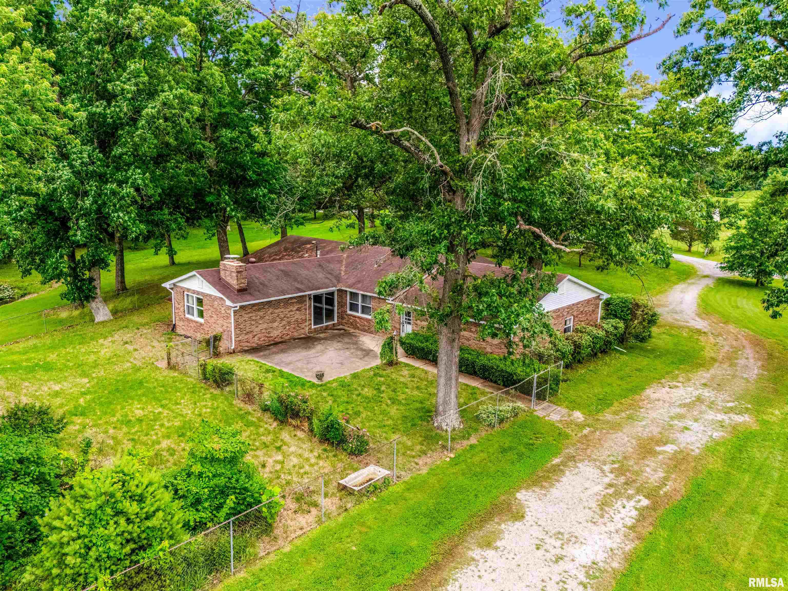 6772 Cherry Valley Road Marion, IL 62959 - Photo 18 of 30