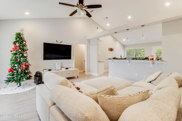 $1,675 | 13777 Shelby Court, Gulfport, MS 39503