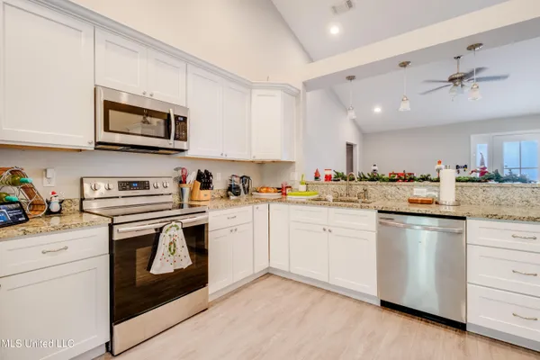 $1,675 | 13777 Shelby Court, Gulfport, MS 39503