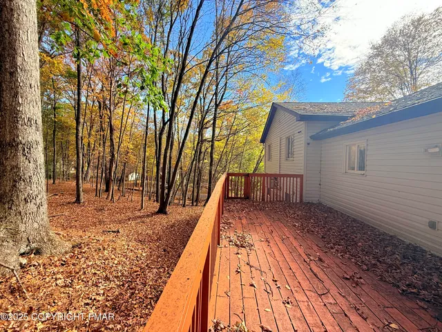 $2,100 | 303 Otter Court, Bushkill, PA 18324