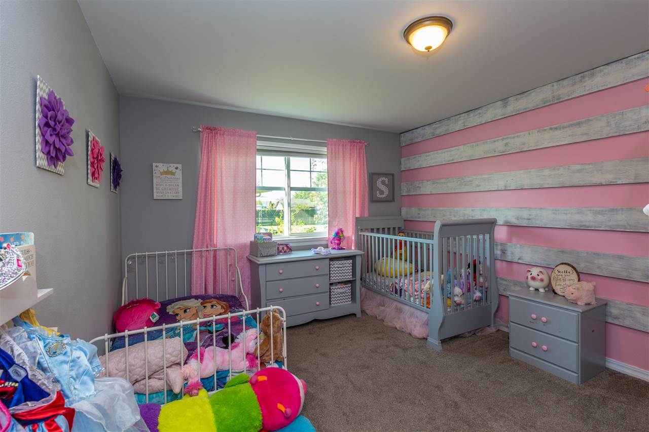 2517 Ella Road Spokane Valley, WA 99212 - Photo 11 of 20