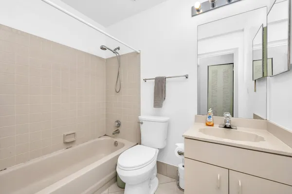 $359,000 | 9665 Northwest 76th Court, Tamarac, FL 33321