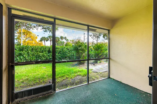 $359,000 | 9665 Northwest 76th Court, Tamarac, FL 33321