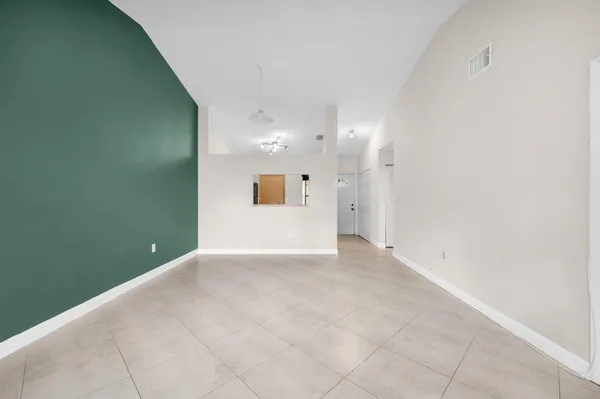 $359,000 | 9665 Northwest 76th Court, Tamarac, FL 33321