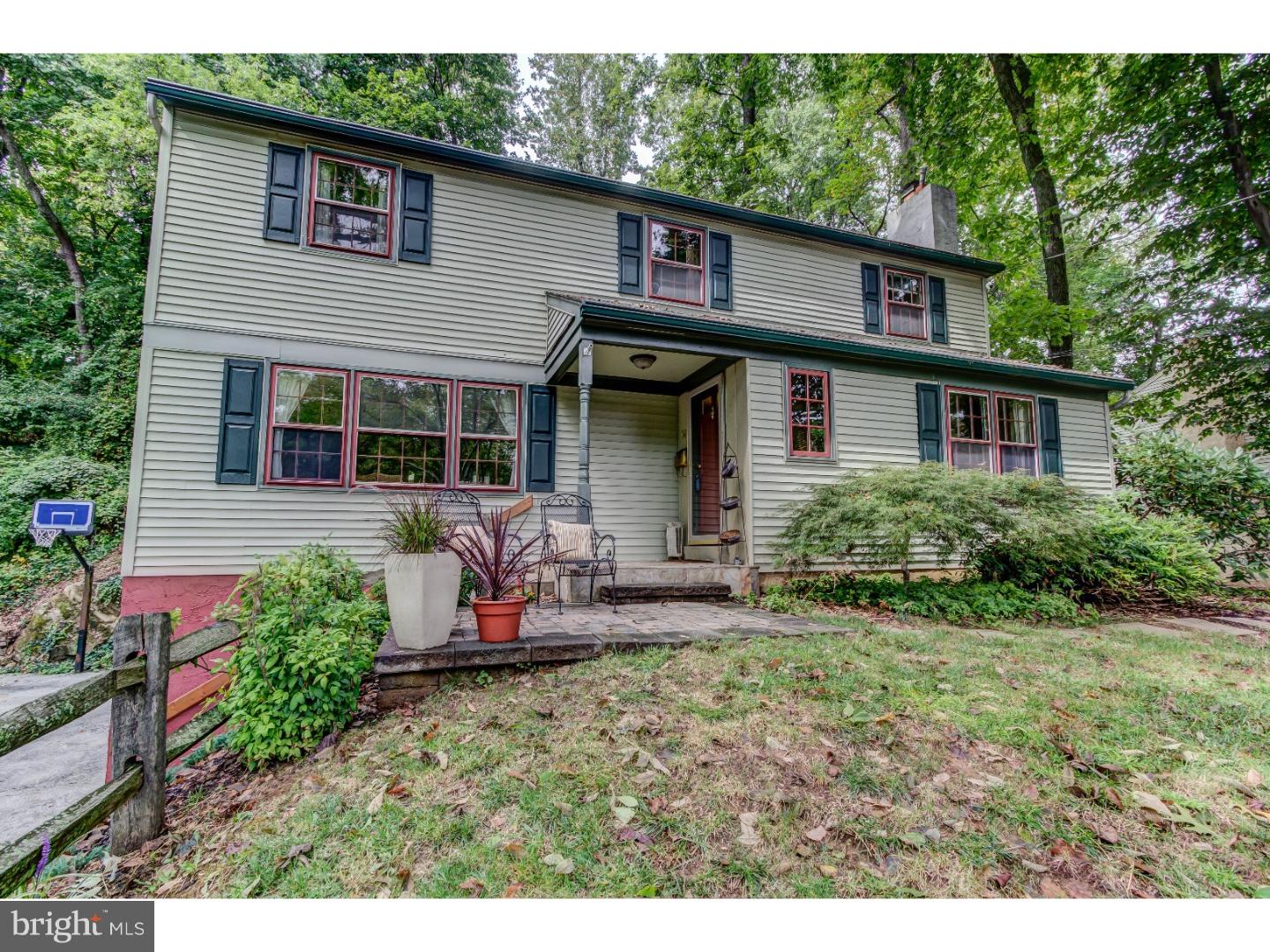 74 Oakford Road Wayne, PA 19087 - Photo 1 of 25