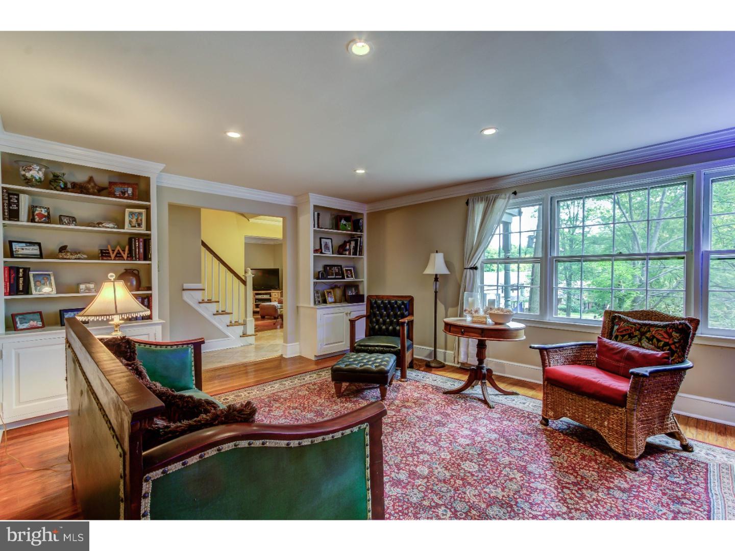 74 Oakford Road Wayne, PA 19087 - Photo 9 of 25 Living Room
