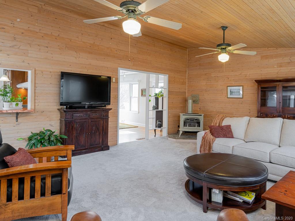90 Gibson Road Asheville, NC 28804 - Photo 14 of 48 Gallery Image 14