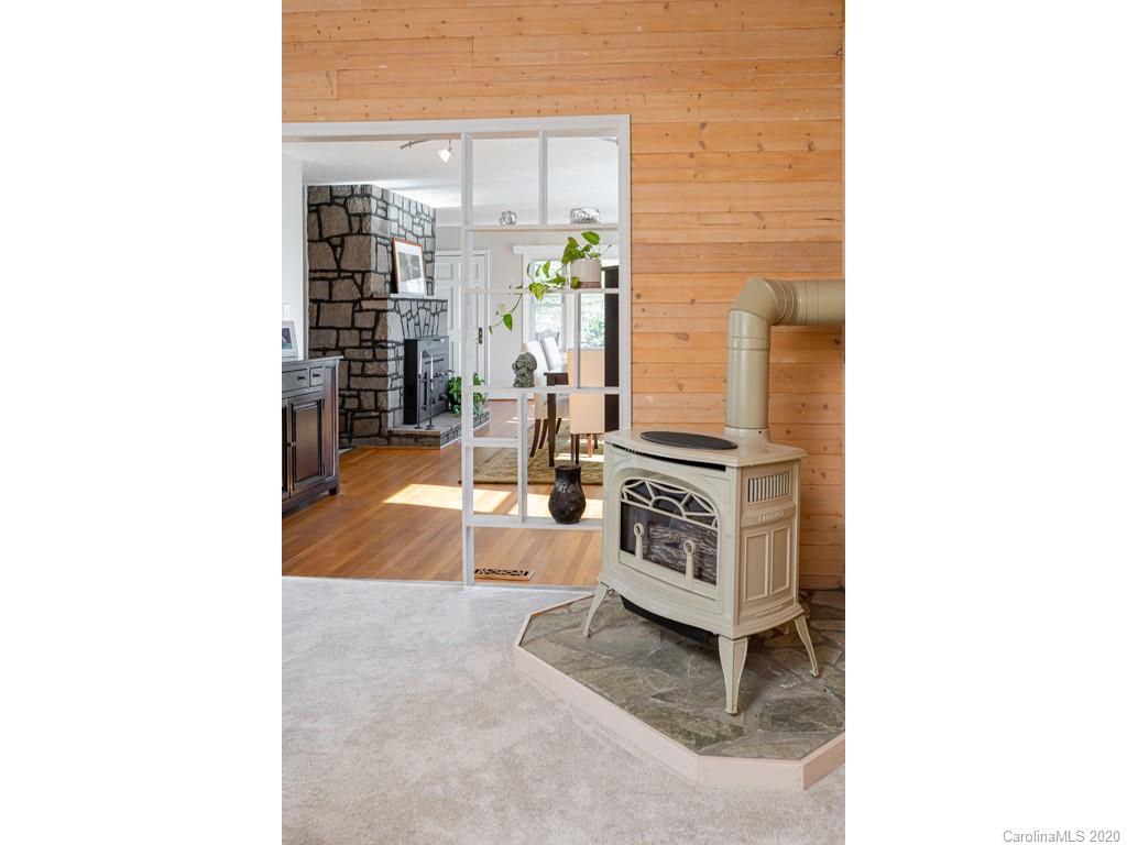 90 Gibson Road Asheville, NC 28804 - Photo 17 of 48 Gallery Image 17