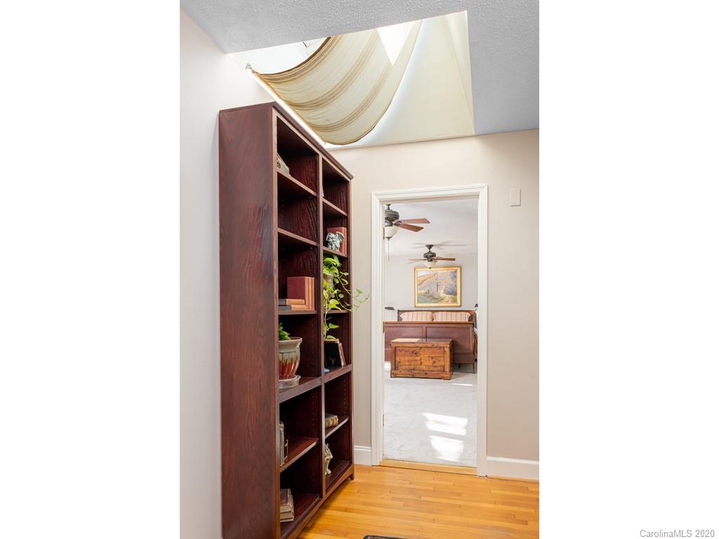 90 Gibson Road Asheville, NC 28804 - Photo 24 of 48 Gallery Image 24